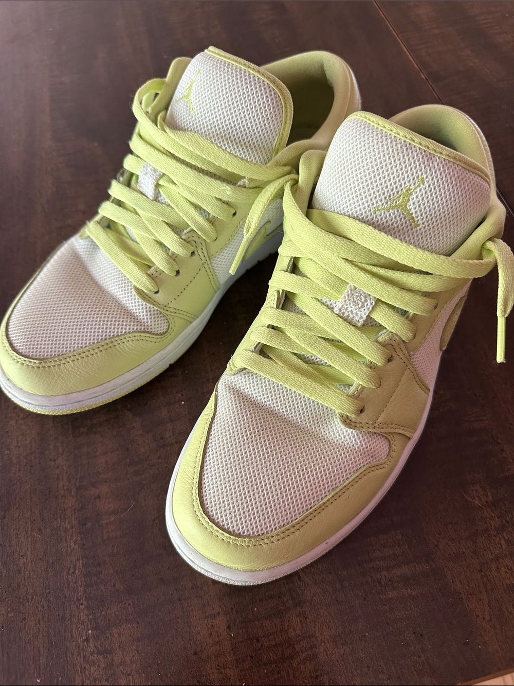 Jordan Women's Low-Top Sneakers in Light Yellow and White